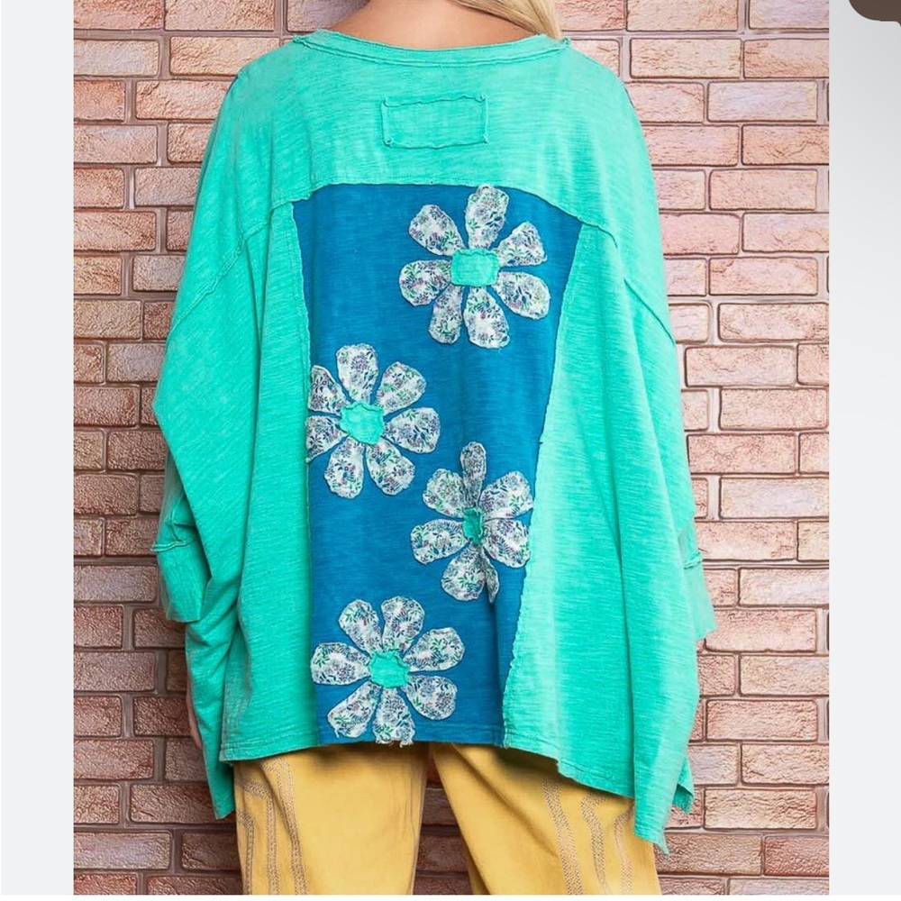 Blue Velvet NWT Flowers Poncho Style Top Oversized Boho Colorblock Panels Cotton - Picture 2 of 3